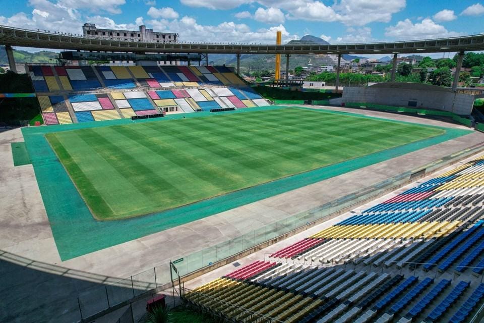 Estádio tem capacidade para 21 mil torcedores