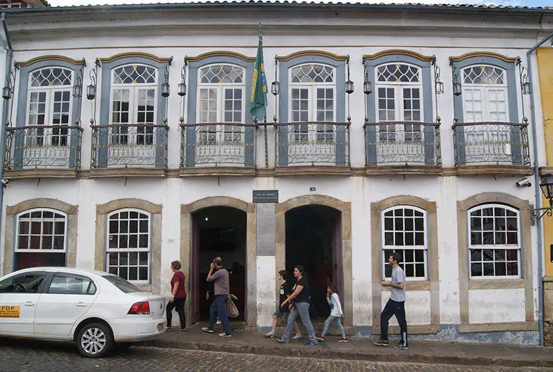 Servidor da Câmara Municipal de Ouro Preto foi acusado de fazer viagens oficiais sem justificativa