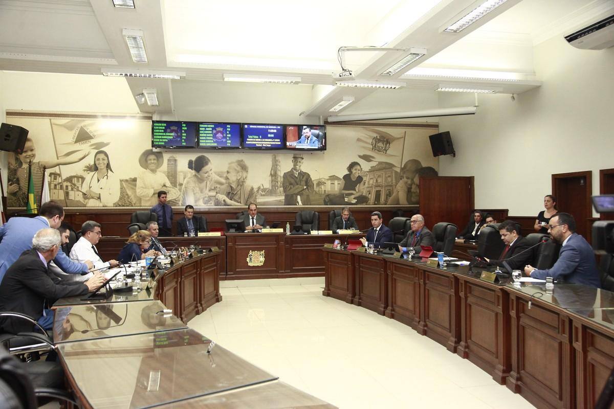 Oferta de cargos aumentará de 14 para 21 na Câmara Municipal de Uberaba