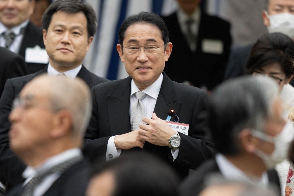 O primeiro-ministro do Japão, Fumio Kishida, durante cerimônia realizada em seu país